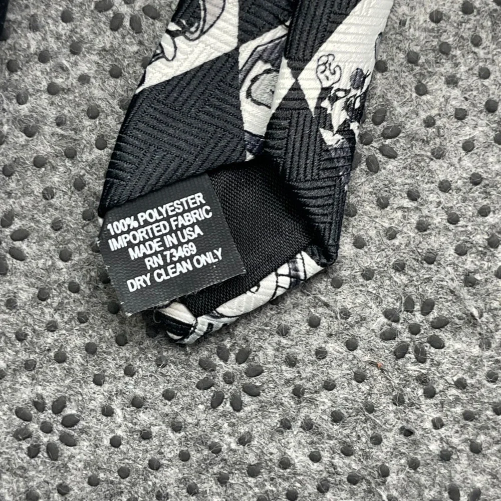 Vintage 1997 Looney Tunes Stamp Collection Tie Black White Diamond‎ Harlequin